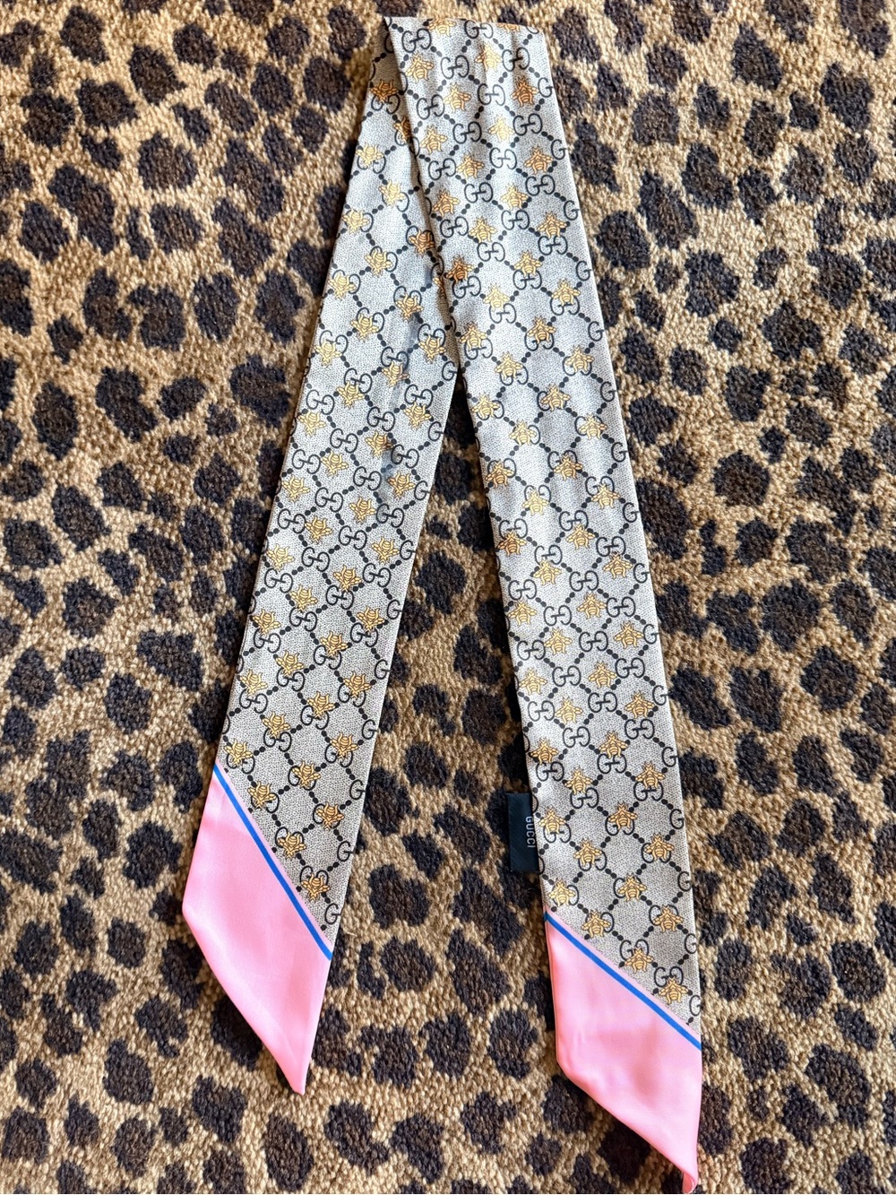 Gucci Beige GG Monogram Silk Twilly with Pink Tips